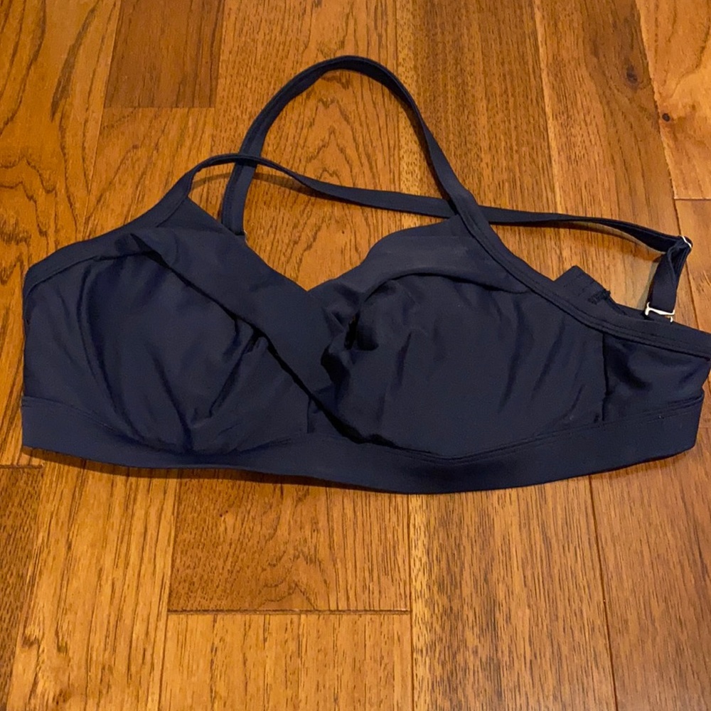 Athleta twister top 36 B/C
